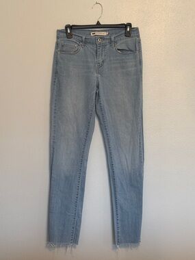 Levi's Light Blue Skinny Jeans 💙 Size 4
